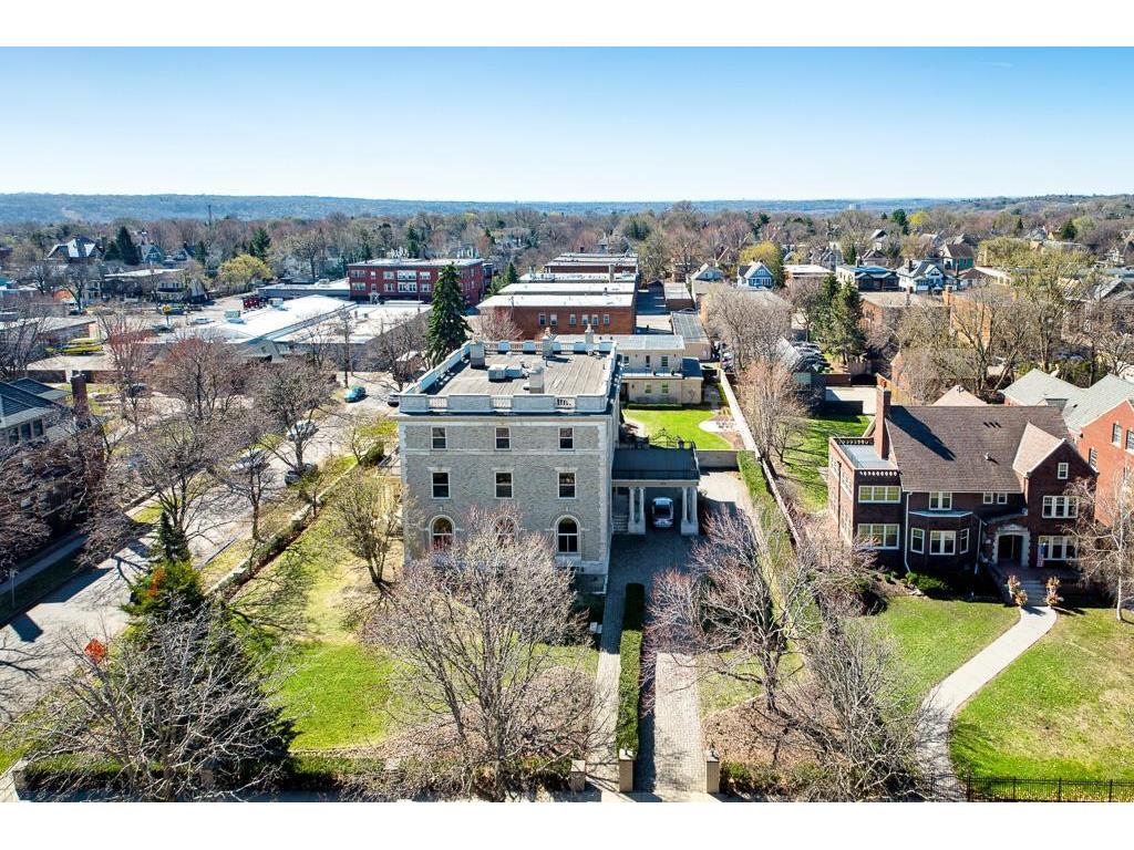 808 Summit Avenue #2 Saint Paul MN 55105 7061783 image24