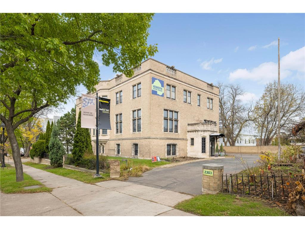 808 W 28th Street Minneapolis MN 55408 6814076 image58