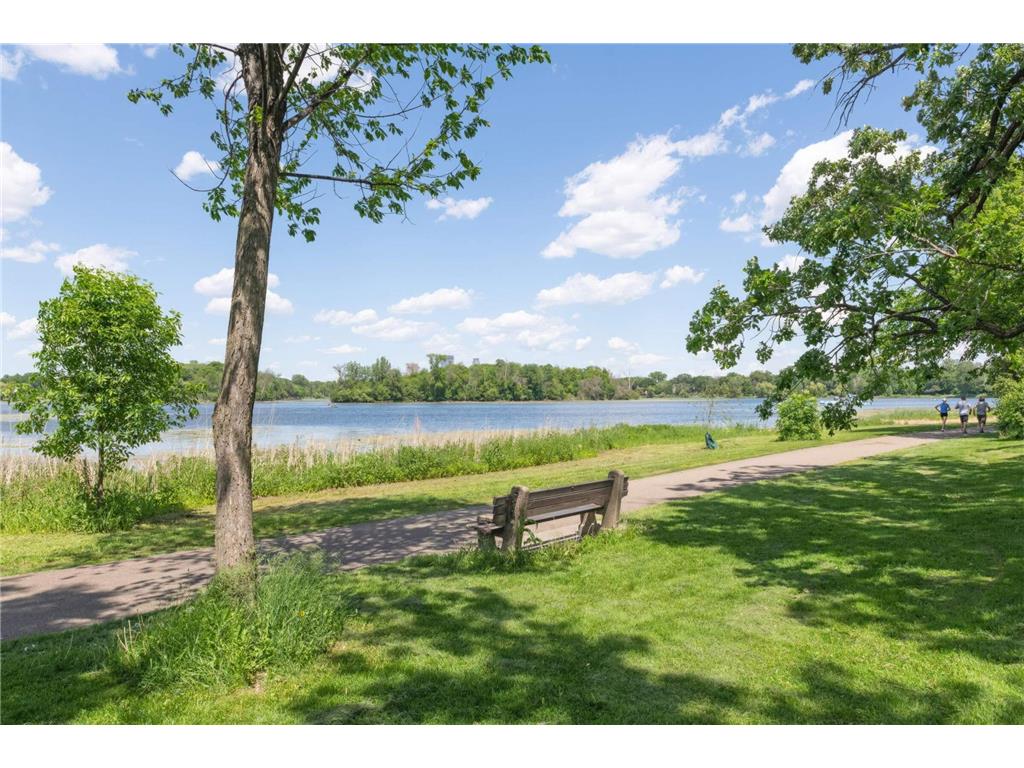 808 W 28th Street Minneapolis MN 55408 6814076 image60