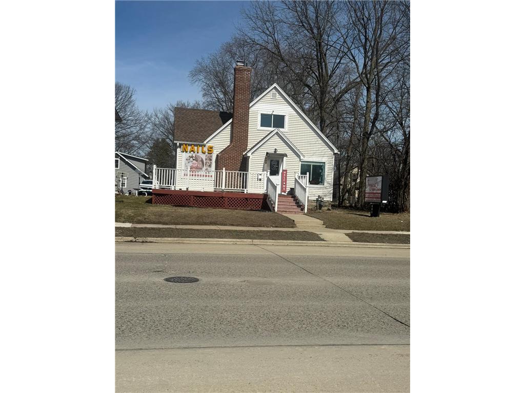 808 W Oakland Avenue Austin MN 55912 7044637 image9