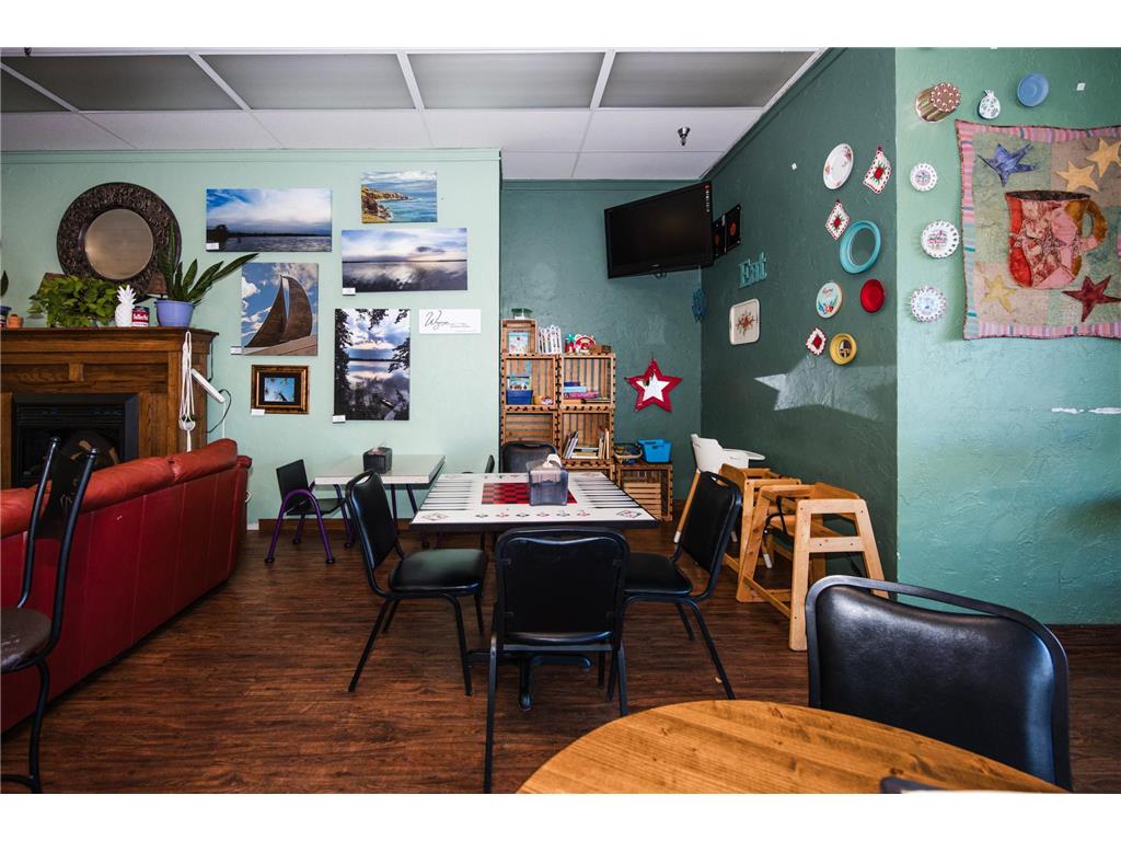 808 Washington Avenue S Detroit Lakes MN 56501 6811666 image19