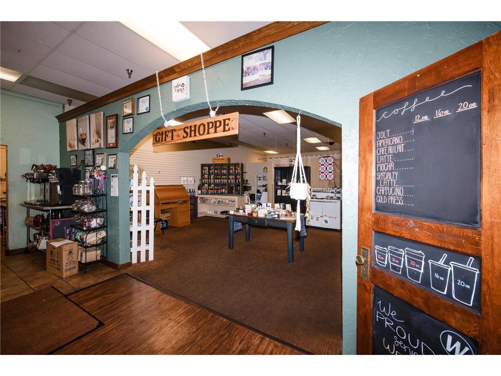 808 Washington Avenue S Detroit Lakes MN 56501 6811666 image23