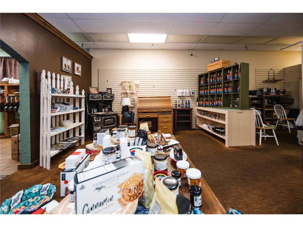 808 Washington Avenue S Detroit Lakes MN 56501 6811666 image28