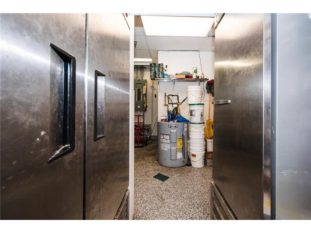 808 Washington Avenue S Detroit Lakes MN 56501 6811666 image35