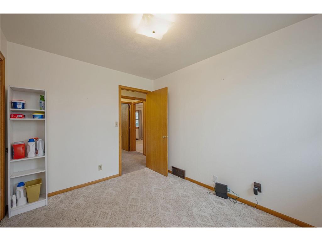 808 Webster Street Fairmont MN 56031 7049487 image15