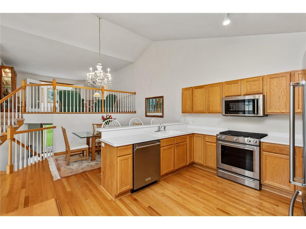 808 Winterberry Drive Woodbury MN 55125 7085660 image8