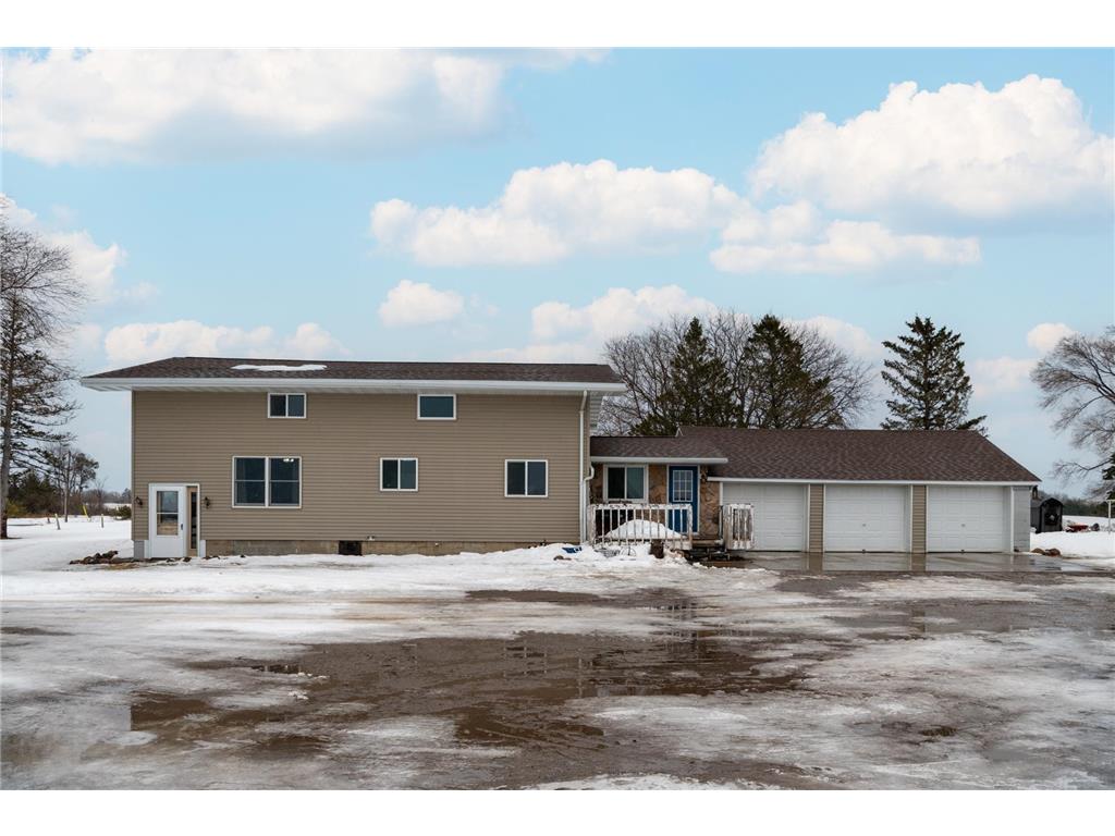 8080 165th Street NE Foley MN 56329 6333069 image1