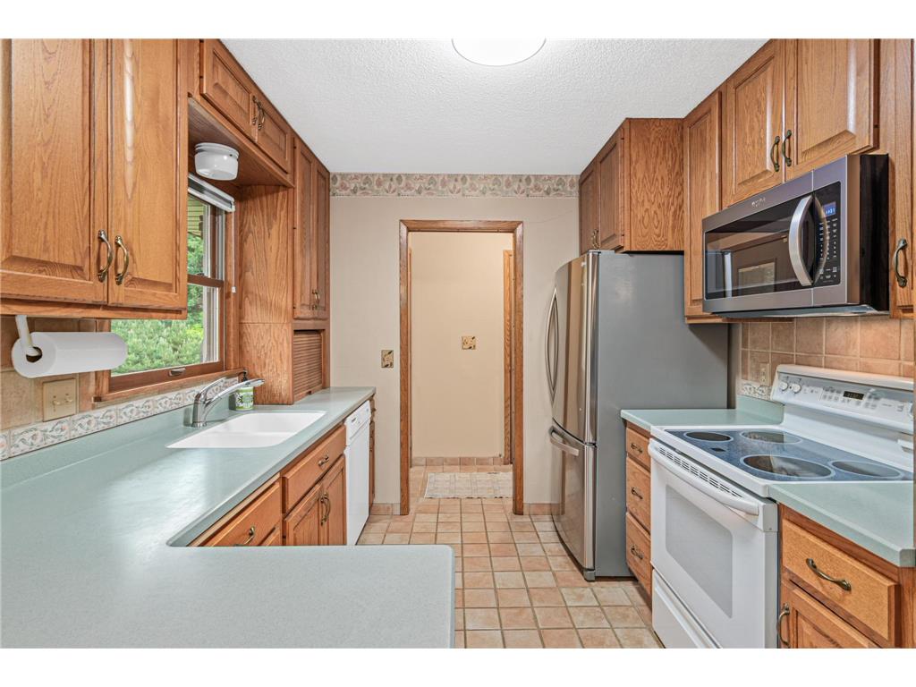 8081 Carmen Avenue Inver Grove Heights MN 55076 7060299 image10