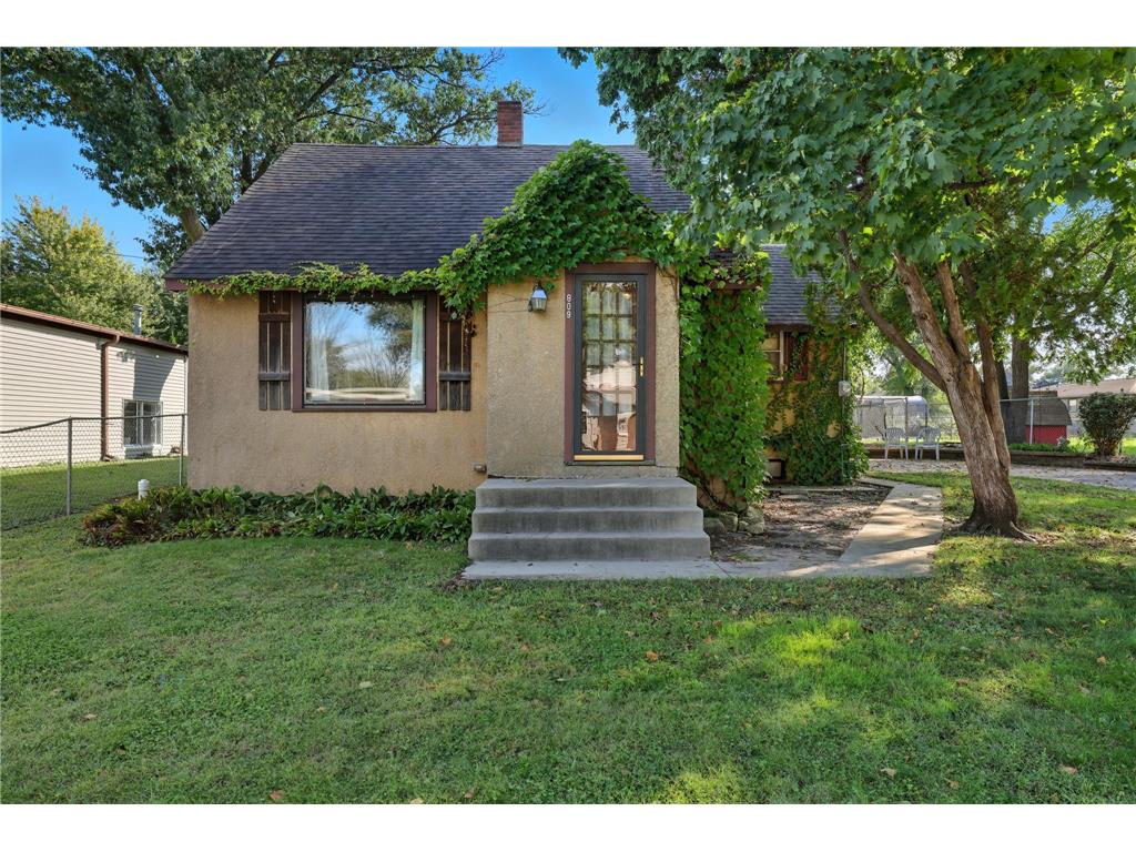 809 11th Street W Hastings MN 55033 6804141 image1