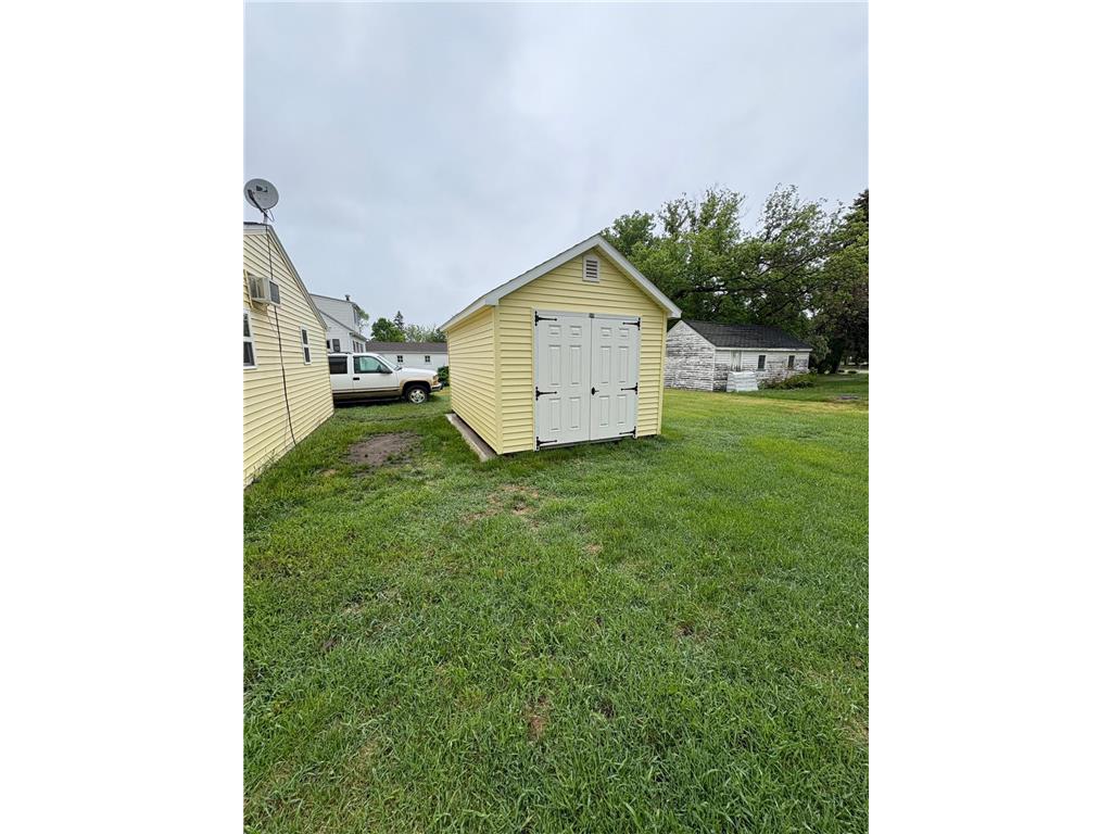 809 14th Street S Benson MN 56215 6724338 image39