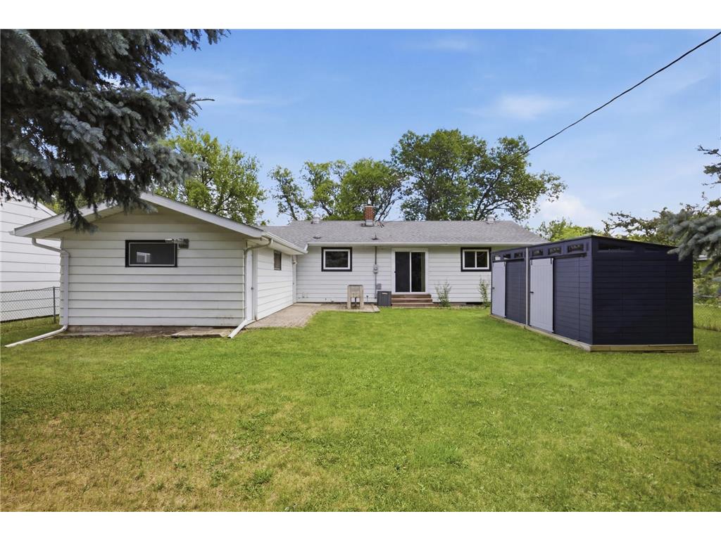 809 19TH Street N Moorhead MN 56560 7096988 image30