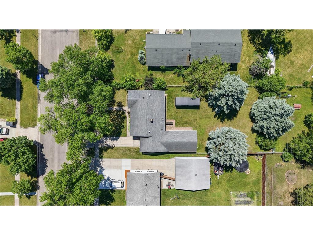 809 19TH Street N Moorhead MN 56560 7096988 image39