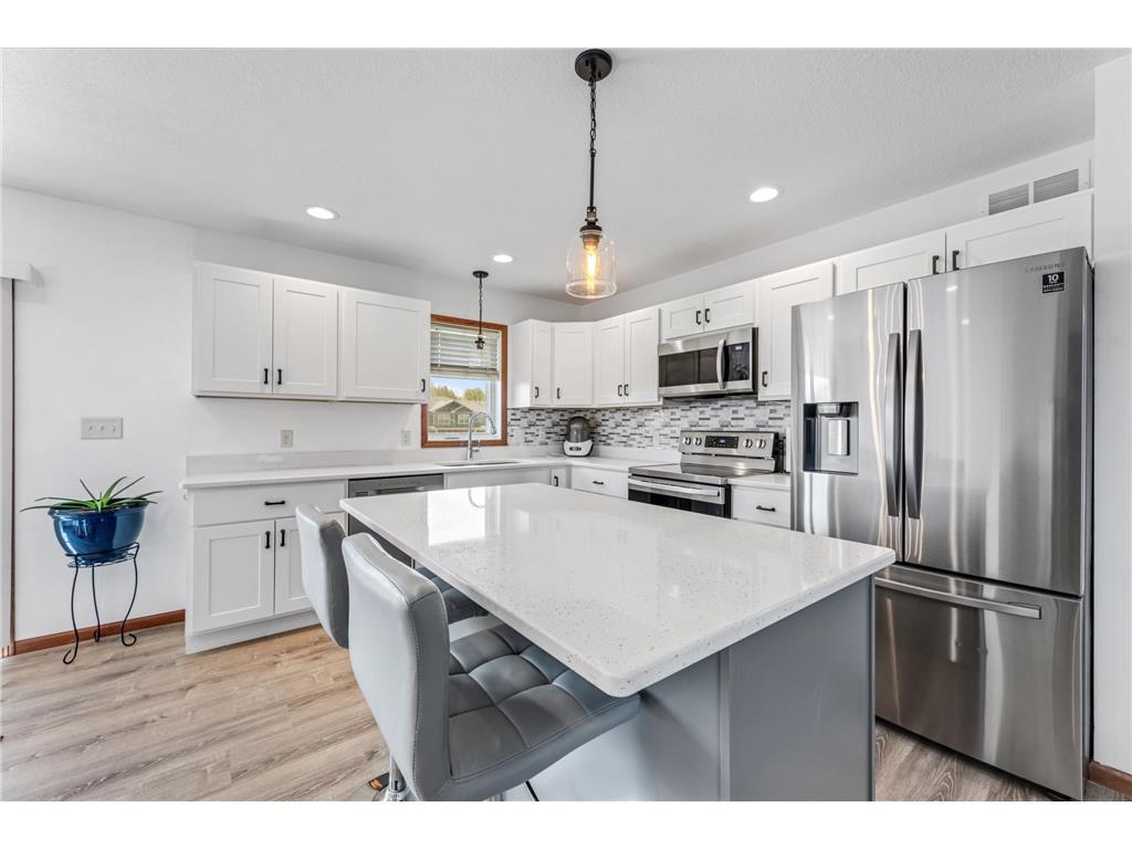 809 24th Avenue NW Austin MN 55912 7074367 image2