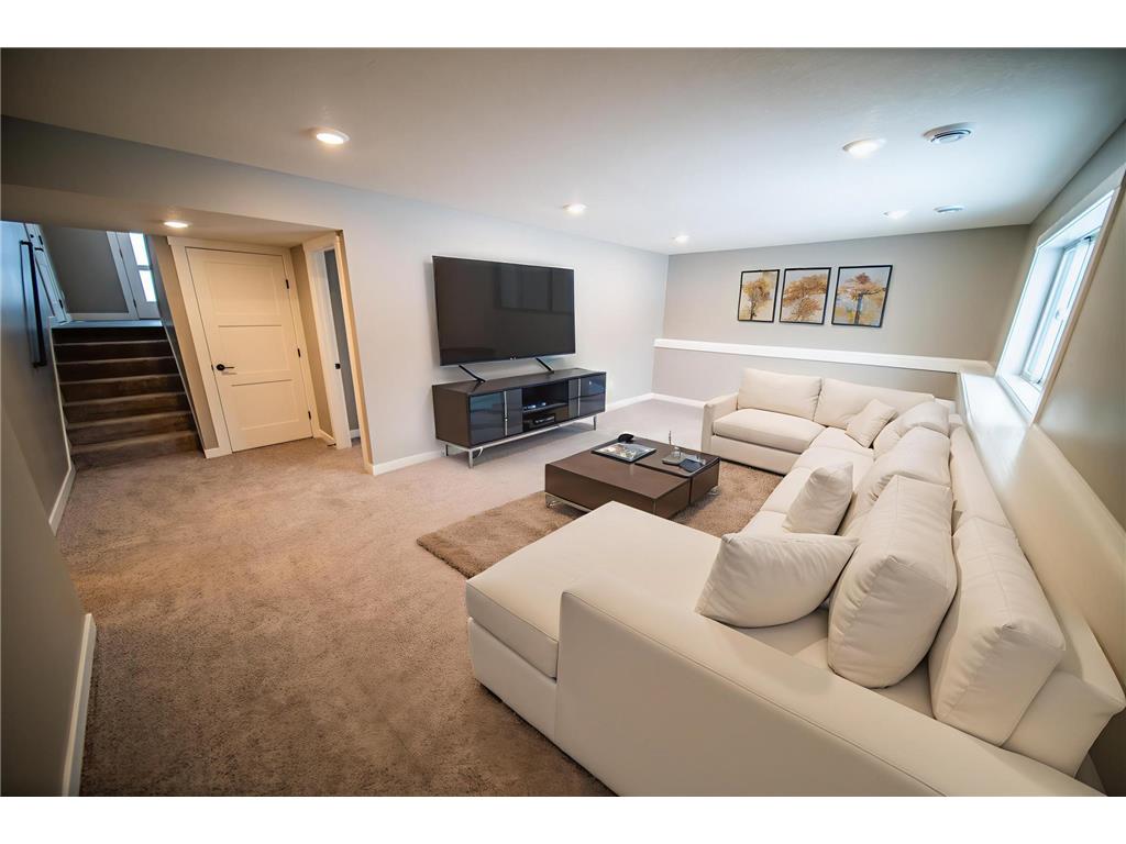 809 5th Avenue NW Dodge Center MN 55927 6808788 image33