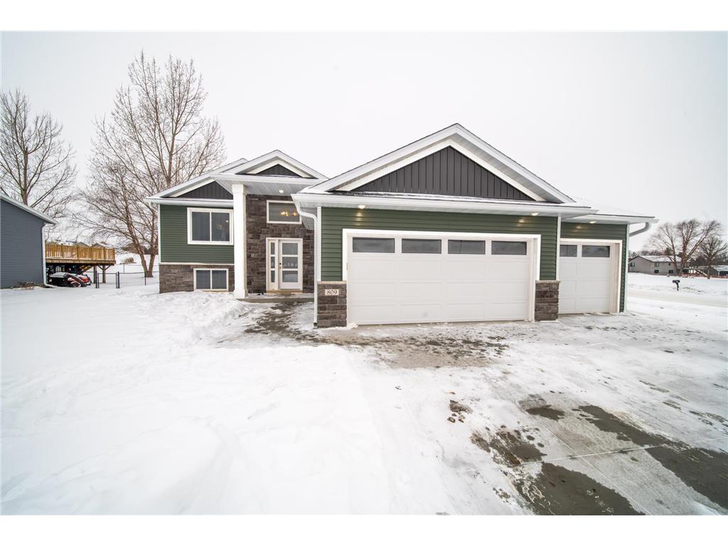 809 5th Avenue NW Dodge Center MN 55927 6808788 image38