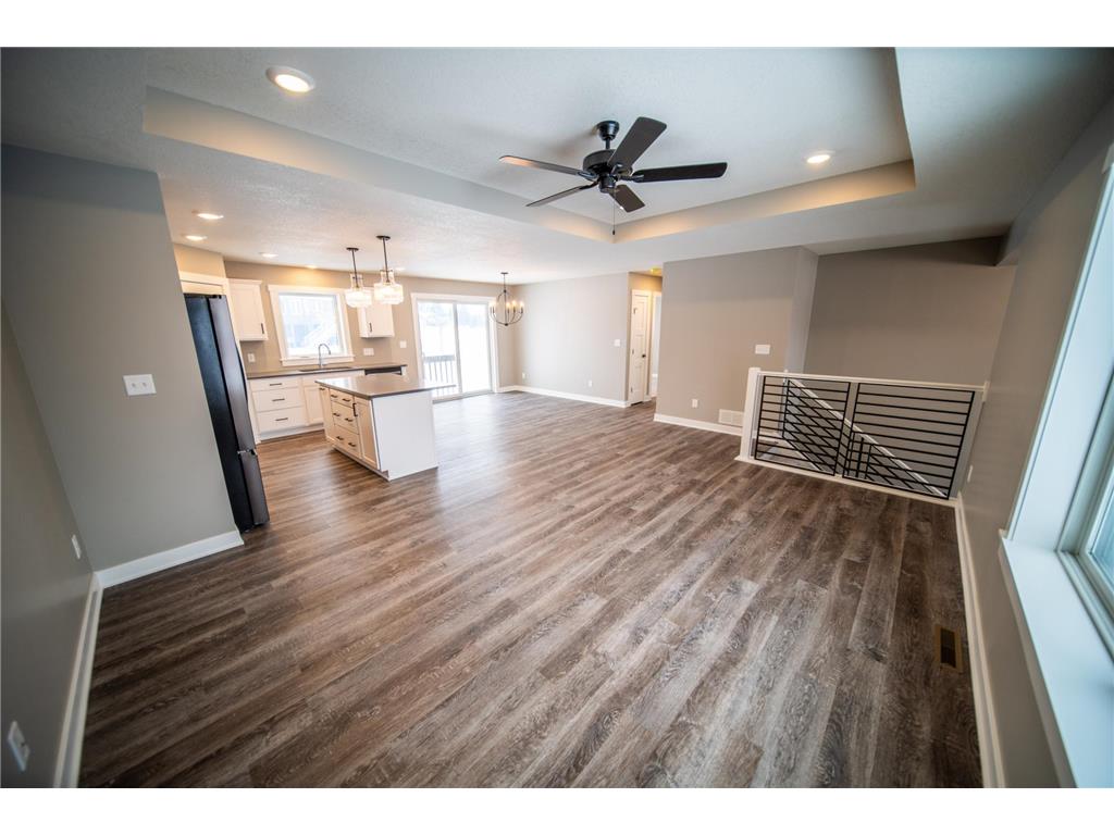 809 5th Avenue NW Dodge Center MN 55927 6808788 image5