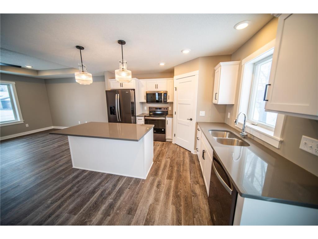 809 5th Avenue NW Dodge Center MN 55927 6808788 image9