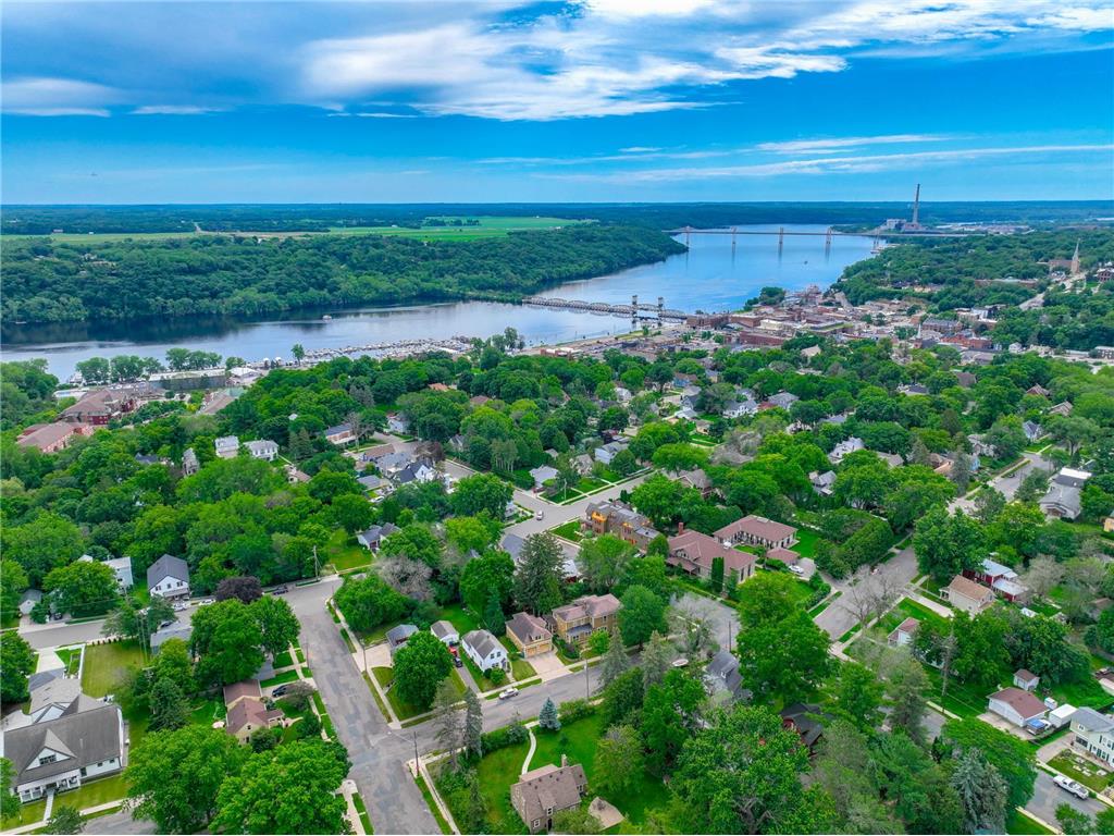 809 5th Street N Stillwater MN 55082 7003217 image1