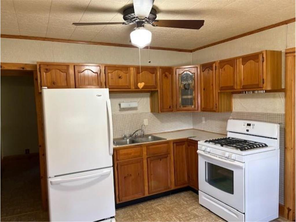 809 7th Avenue NW Waseca MN 56093 - Loon 7068406 image9