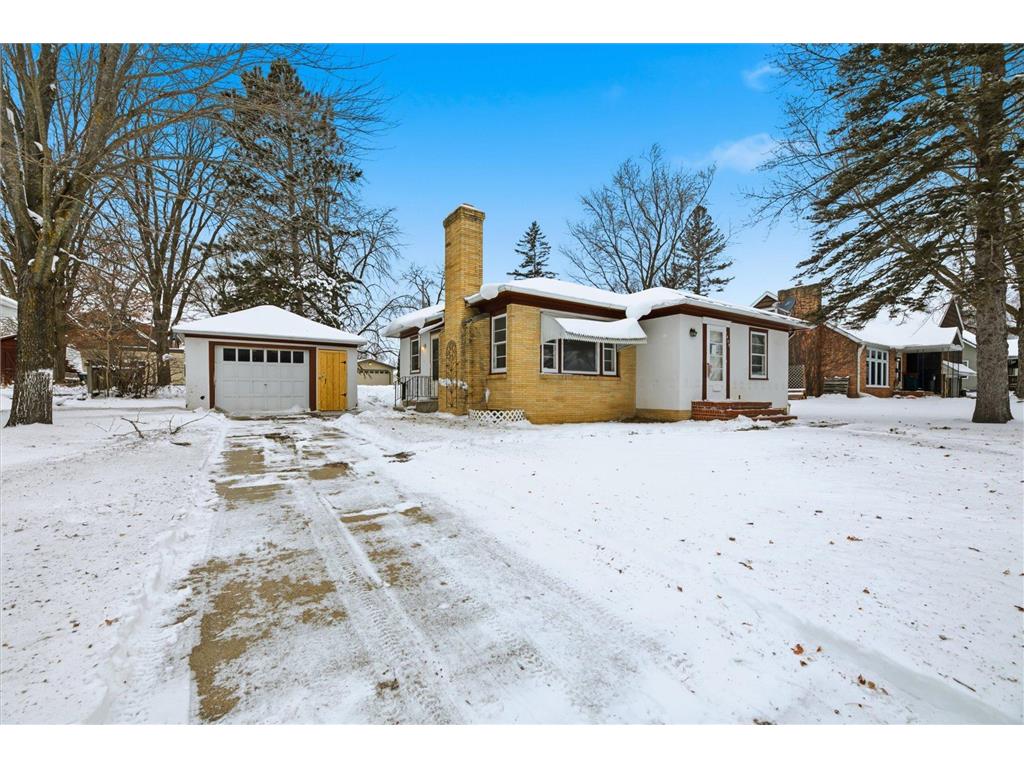 809 7th Street NE Staples MN 56479 6824020 image1