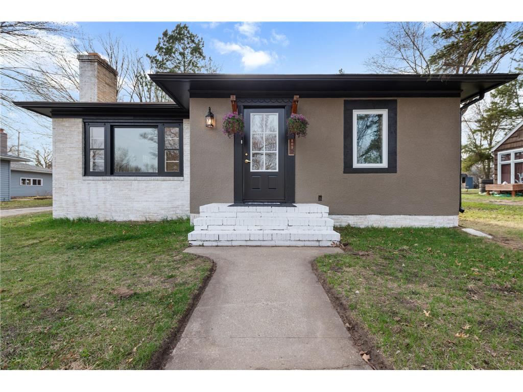 809 7th Street NE Staples MN 56479 7042908 image1