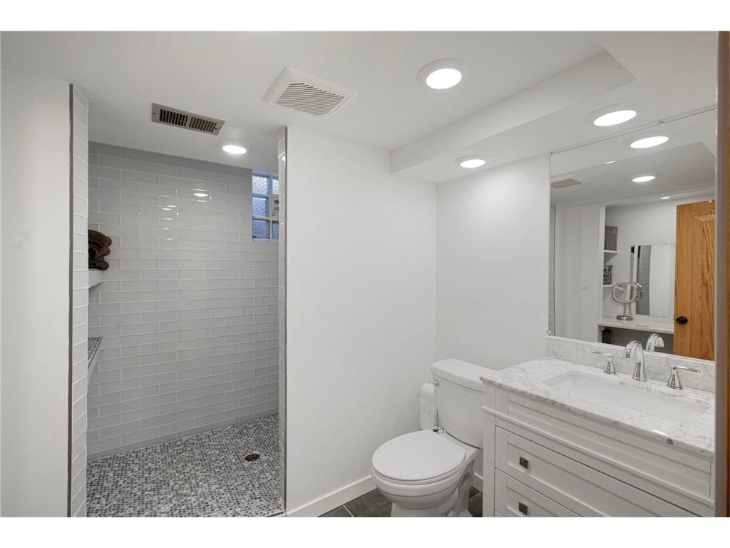 809 Bradford Avenue Champlin MN 55316 - Mississippi 7013966 image34