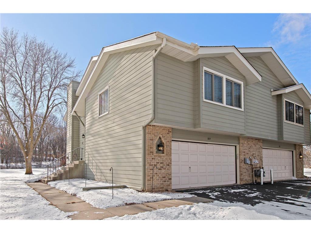 809 Buckingwood Court Chanhassen MN 55317 6646185 image1