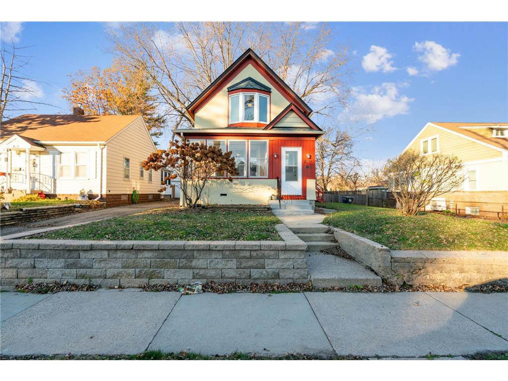 809 Englewood Avenue Saint Paul MN 55104 6637063 image1