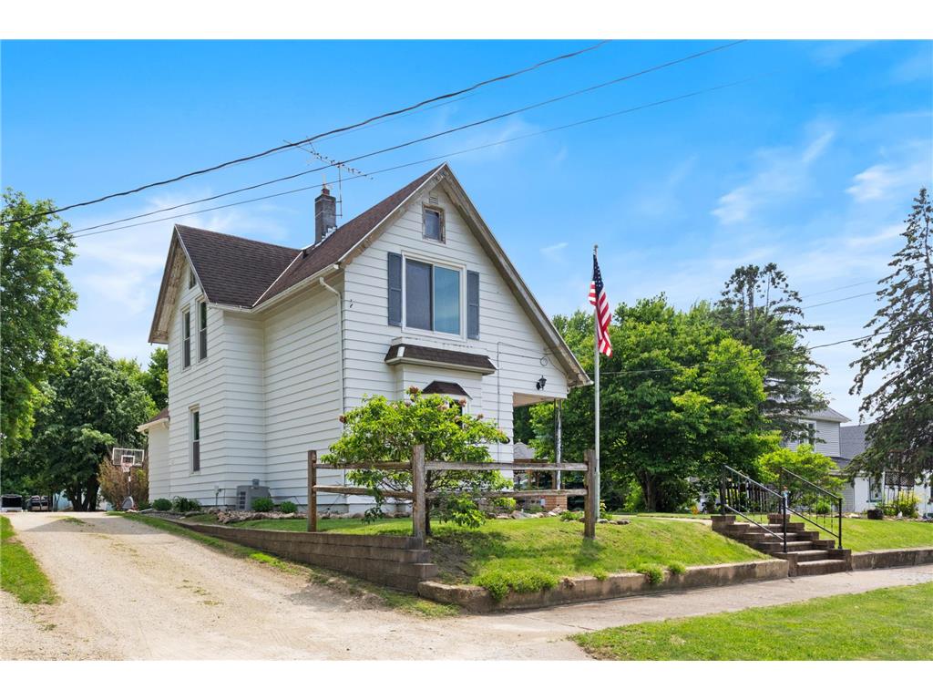 809 Home Street Kenyon MN 55946 7081026 image1