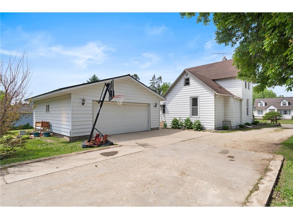 809 Home Street Kenyon MN 55946 7081026 image30