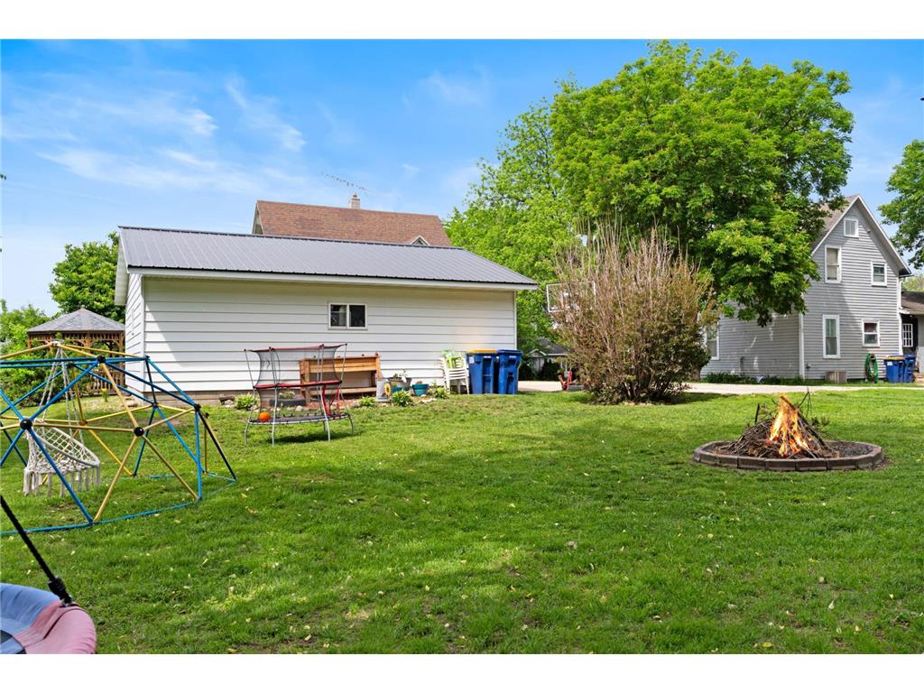 809 Home Street Kenyon MN 55946 7081026 image32
