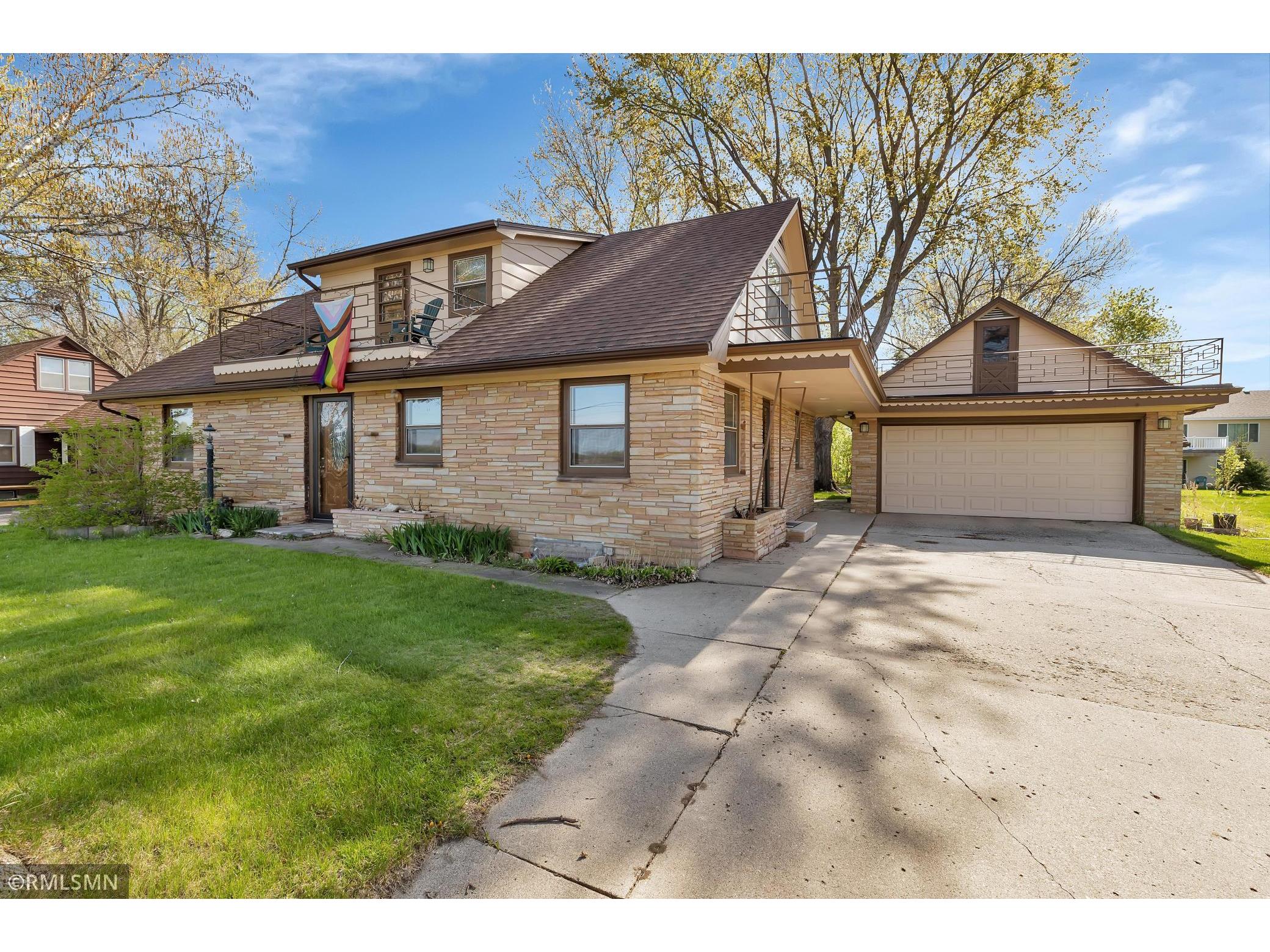 809 Lakeland Drive SE, Willmar, MN, 56201 MLS 5752362 Edina Realty