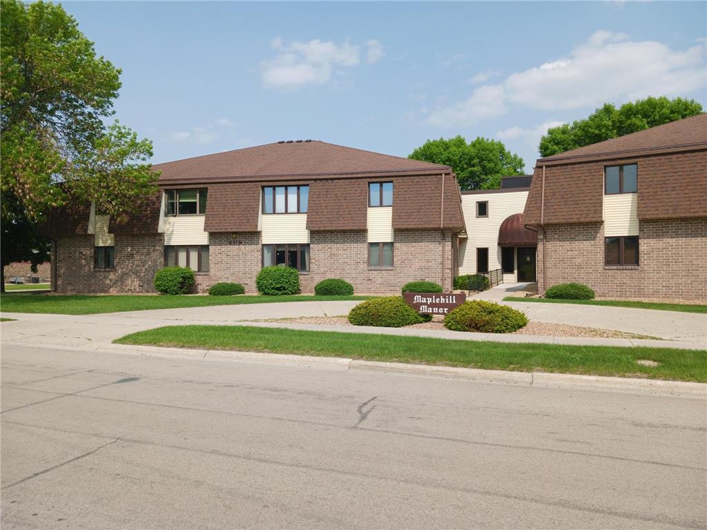 809 Maplehill Drive A3, Albert Lea, MN, 56007 MLS 6374339 Edina