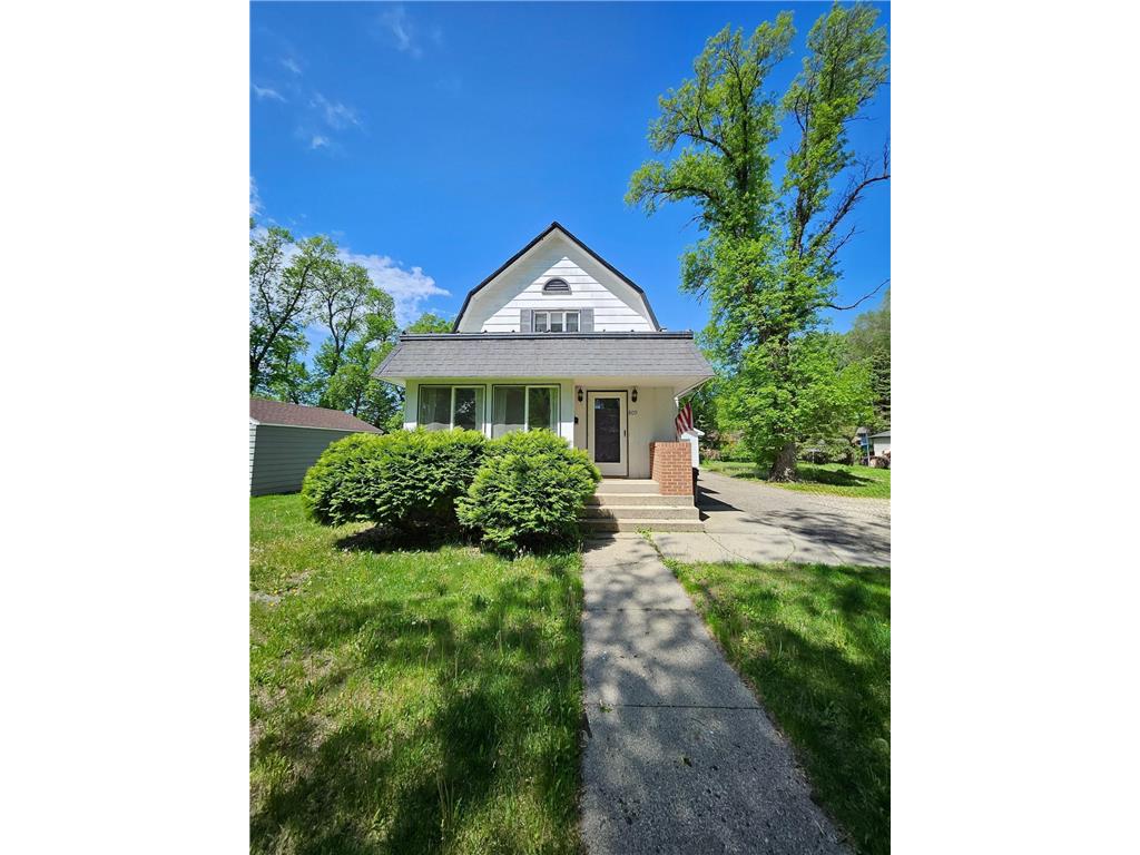 809 Park Avenue Morris MN 56267 7082006 image2
