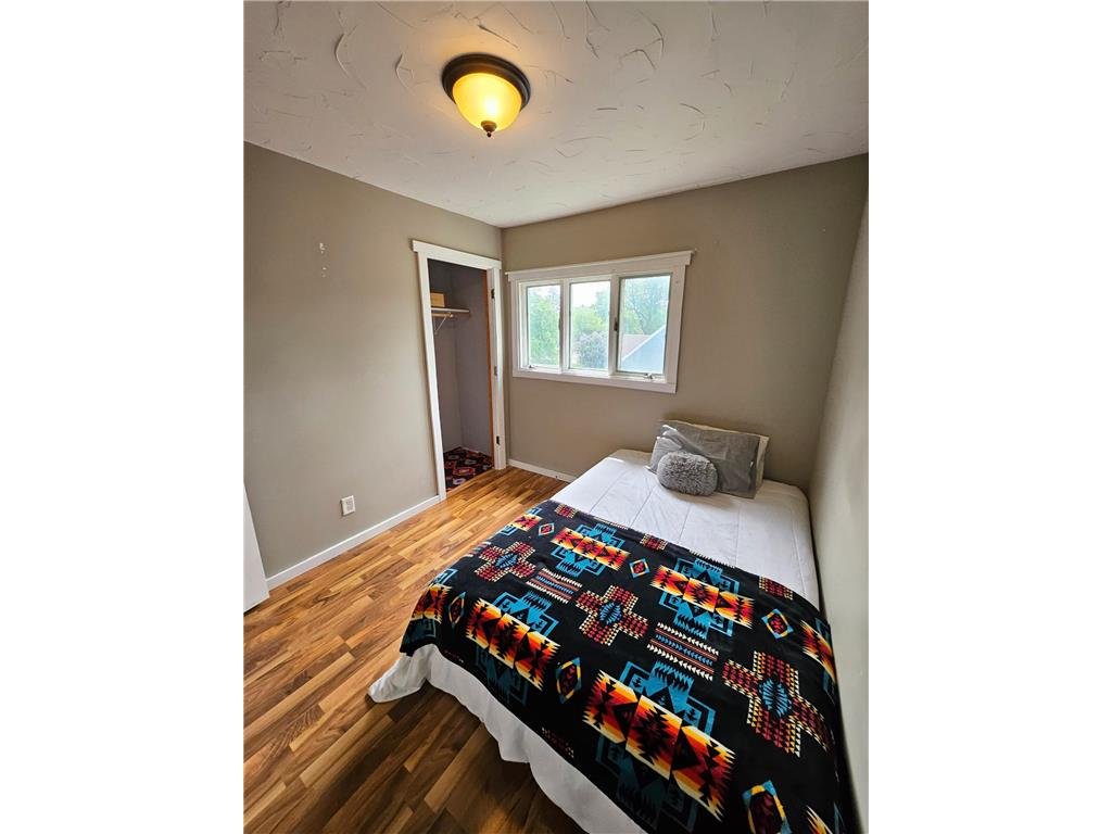 809 Park Avenue Morris MN 56267 7082006 image20