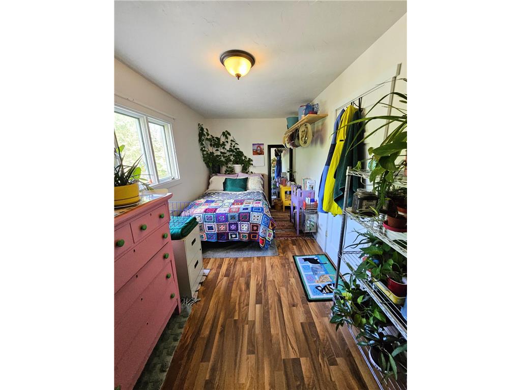 809 Park Avenue Morris MN 56267 7082006 image21