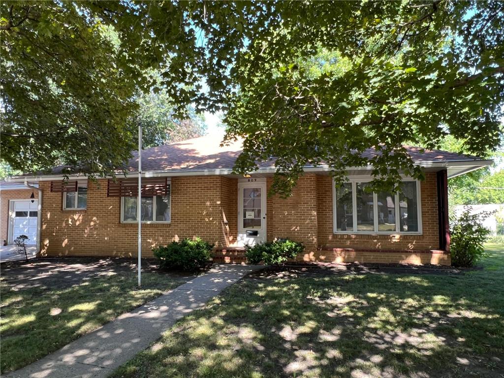 809 S Hampton Street Fairmont MN 56031 6408864 image1