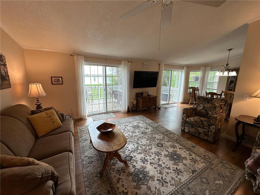 809 Van Dyke Road Alexandria MN 56308 - Henry 7075796 image5