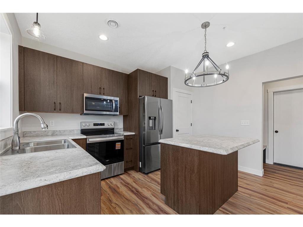 809 Viburnum Street Belle Plaine MN 56011 6800488 image2