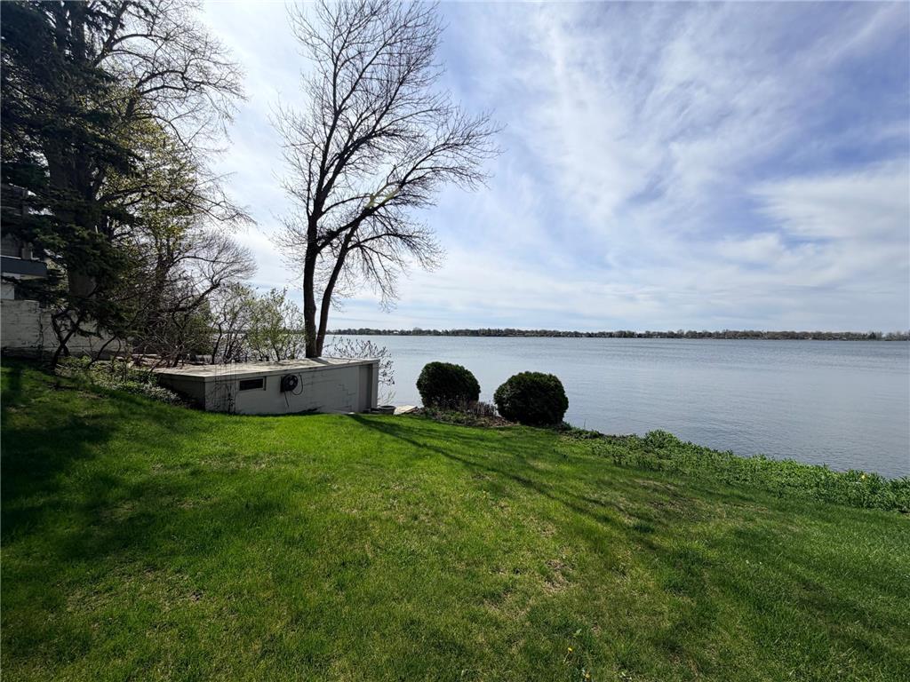 809 W Lake Avenue Worthington MN 56187 - Okabena 7054111 image53