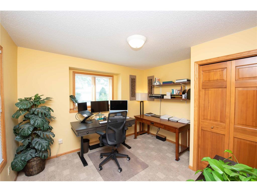 809 Wescott Square, Eagan, MN, 55123 MLS 6560729 Edina Realty