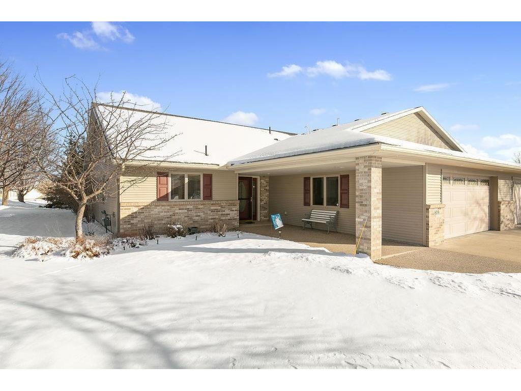 809 Westland Street New London MN 56273 6481202 image1