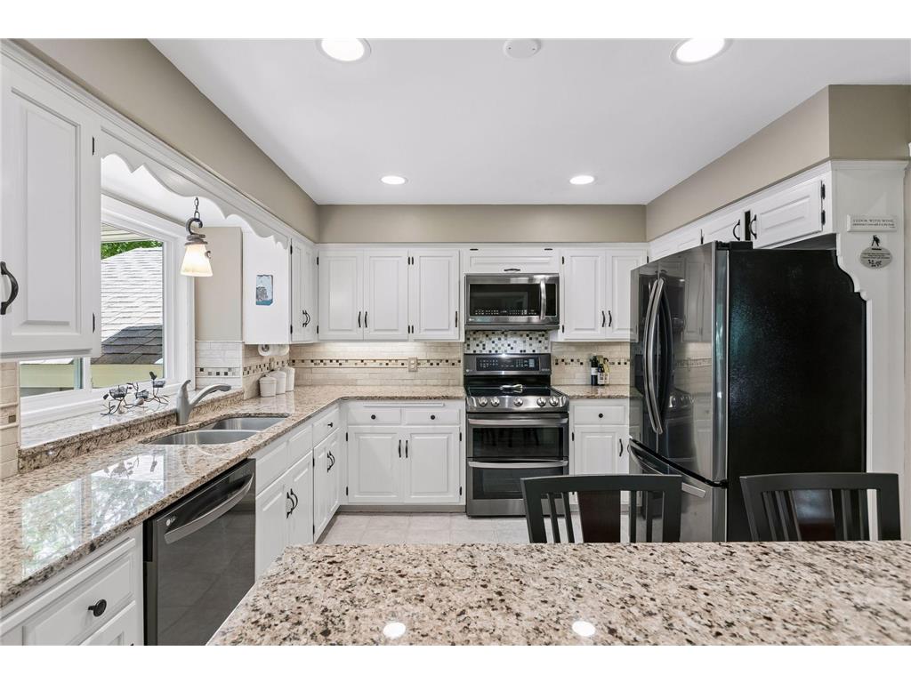 8091 Kentucky Circle Bloomington MN 55438 7087319 image10