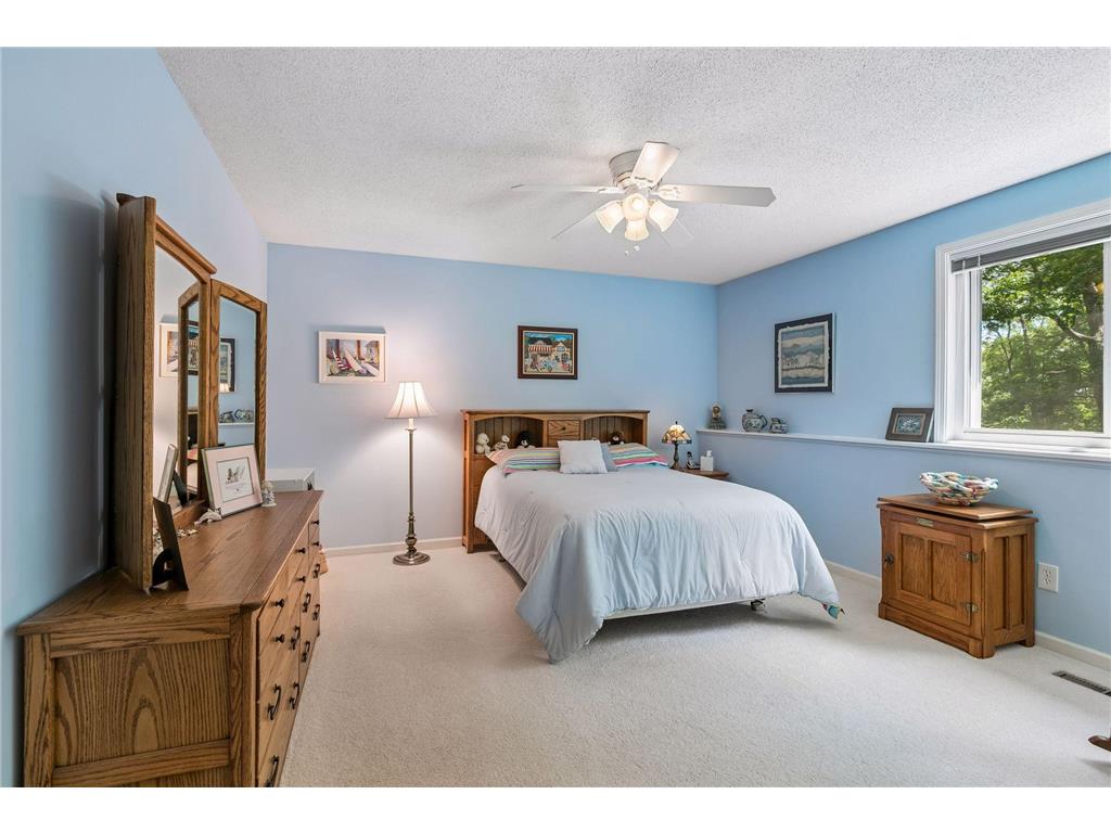 8091 Kentucky Circle Bloomington MN 55438 7087319 image24
