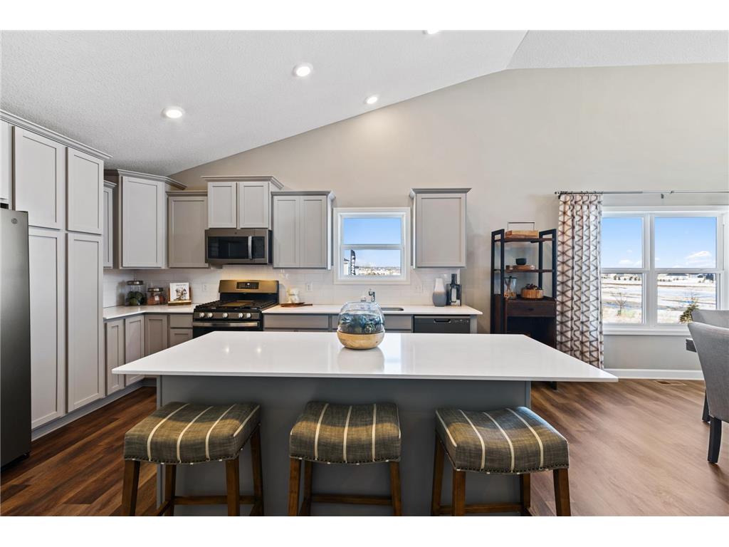 8093 186th Street W Lakeville MN 55044 6353096 image1