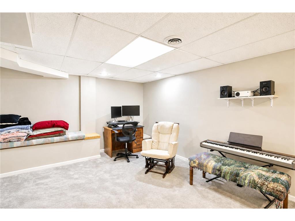 810 10th Avenue SE Austin MN 55912 7066851 image34
