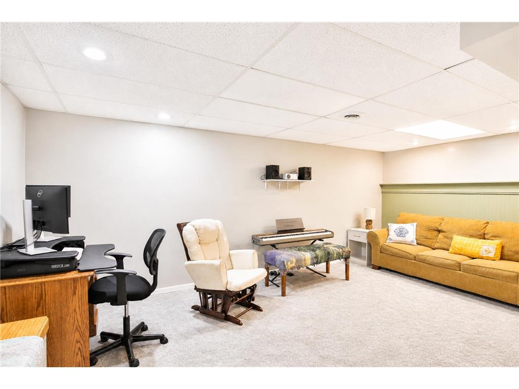 810 10th Avenue SE Austin MN 55912 7066851 image35