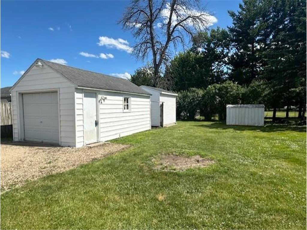 810 14th Avenue SE Austin MN 55912 7099174 image4