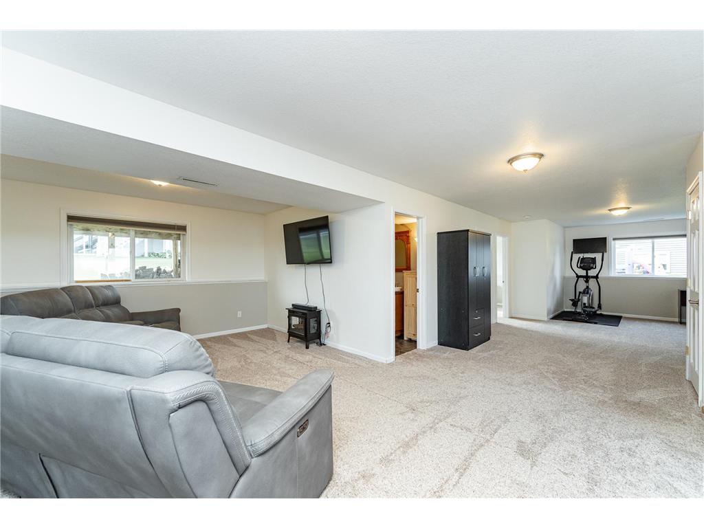 810 19th Street Zumbrota MN 55992 6791036 image19