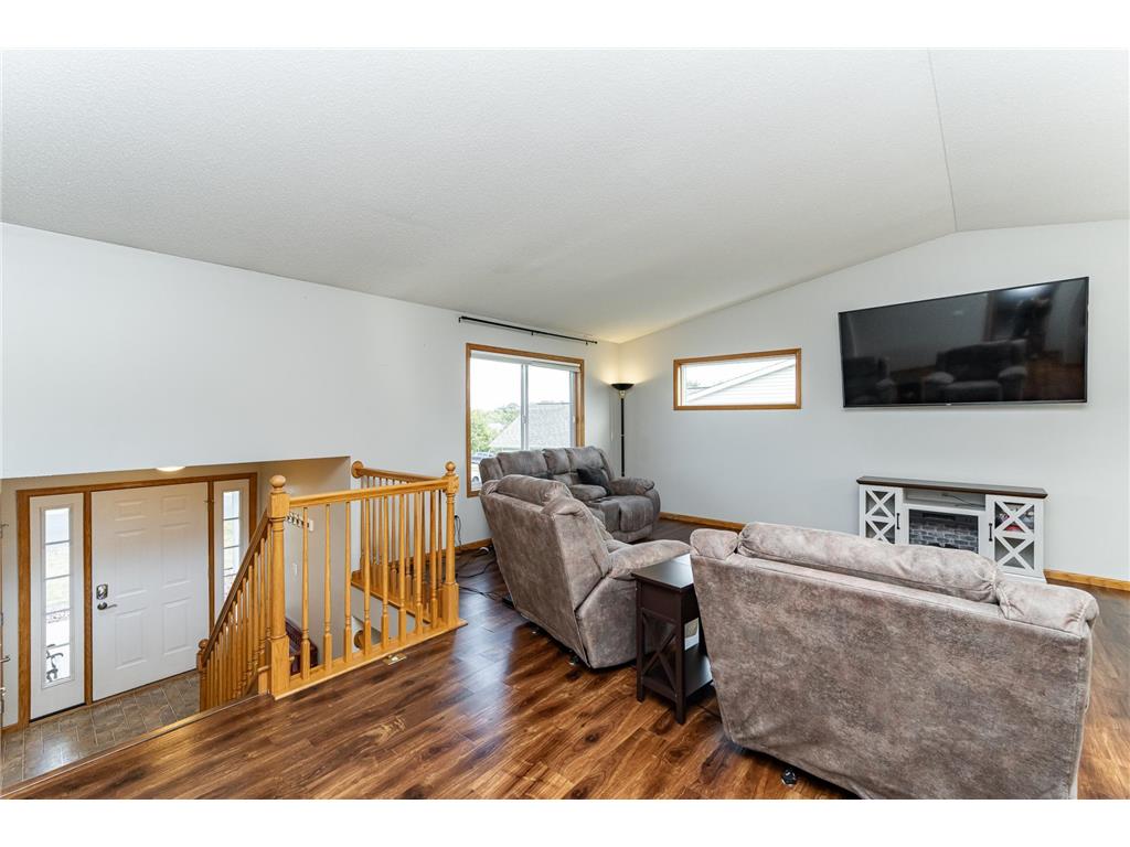 810 19th Street Zumbrota MN 55992 7039621 image8